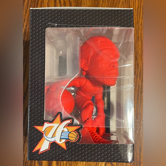 NBA smALL-STARS minis Philadelphia 76ers Allen Iverson Red Variant 6" Figure NEW - Picture 2 of 4